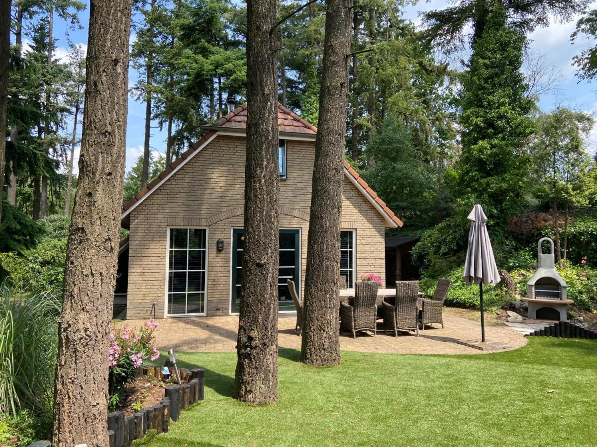 Bosboerderij De Goudsberg Met Hottub In Tuin Villa Lunteren Exterior photo