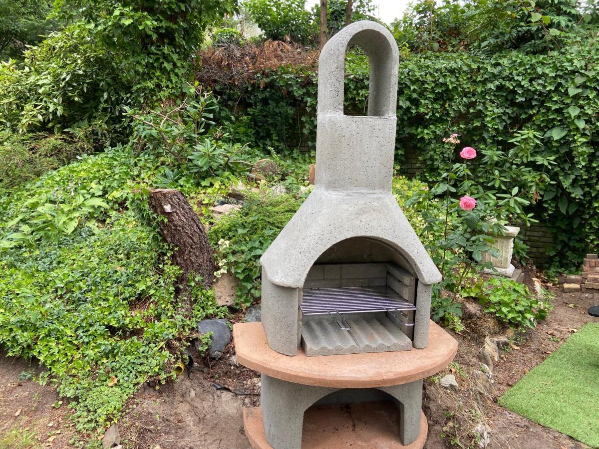 Bosboerderij De Goudsberg Met Hottub In Tuin Villa Lunteren Exterior photo